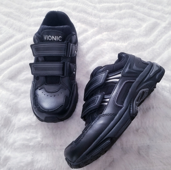 Vionic Tabi walker black leather sneaker size 5 - Picture 1 of 10